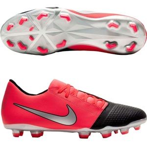 Women’s Soccer Cleats Nike